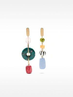 Pendientes largos asimétricos