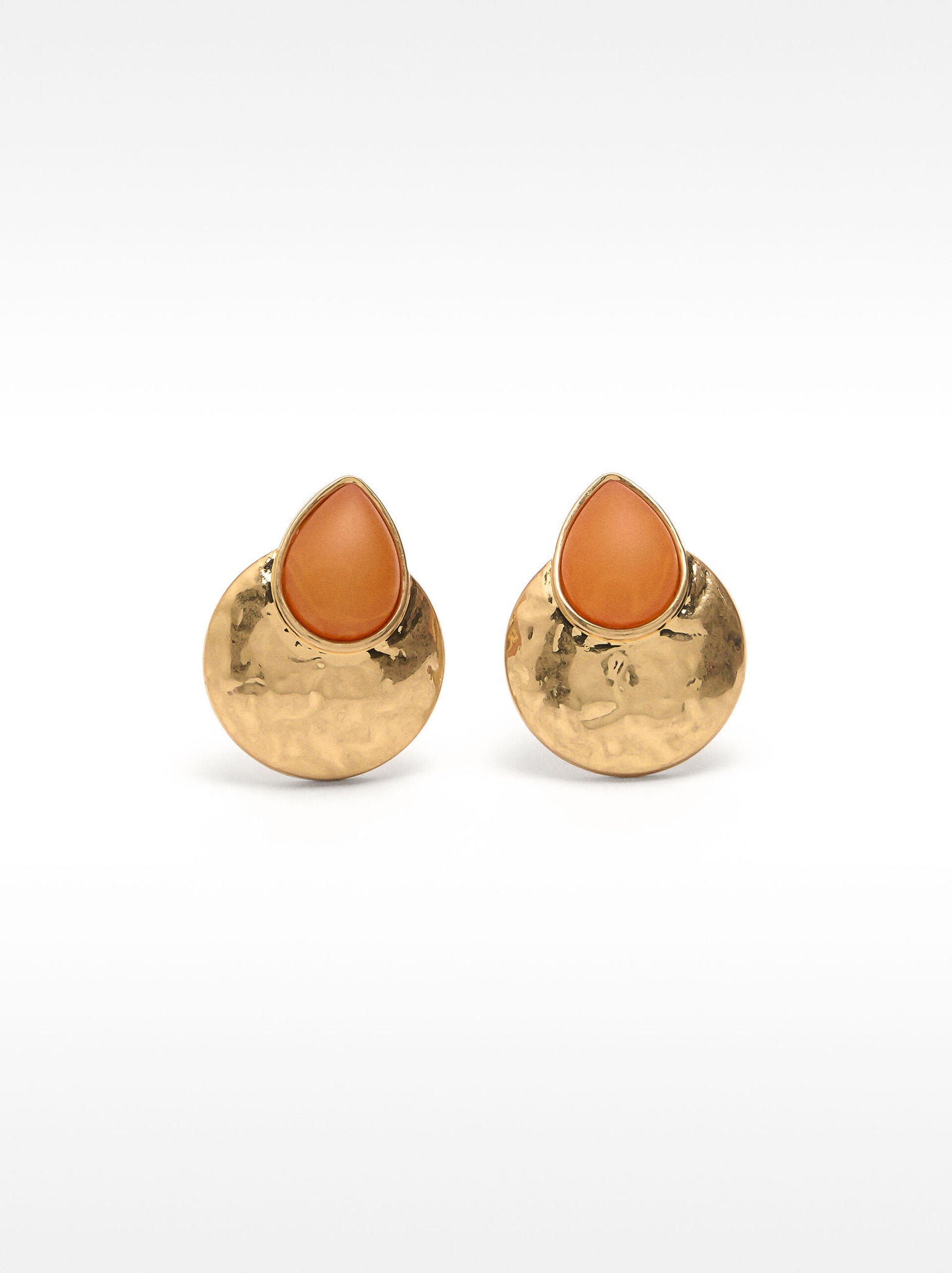 Pendientes redondos con resina