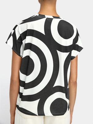 Camiseta estampada con escote en pico