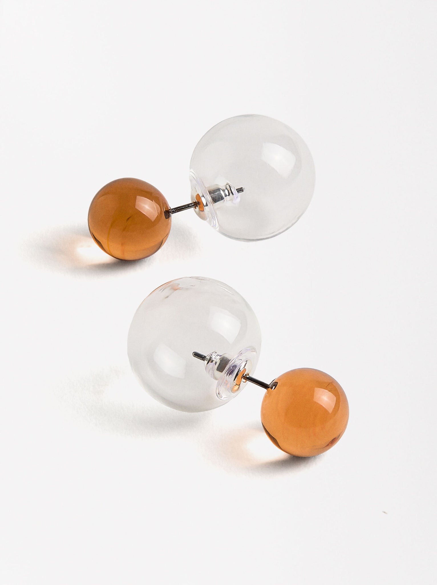 Pendientes esferas de resina y cristal