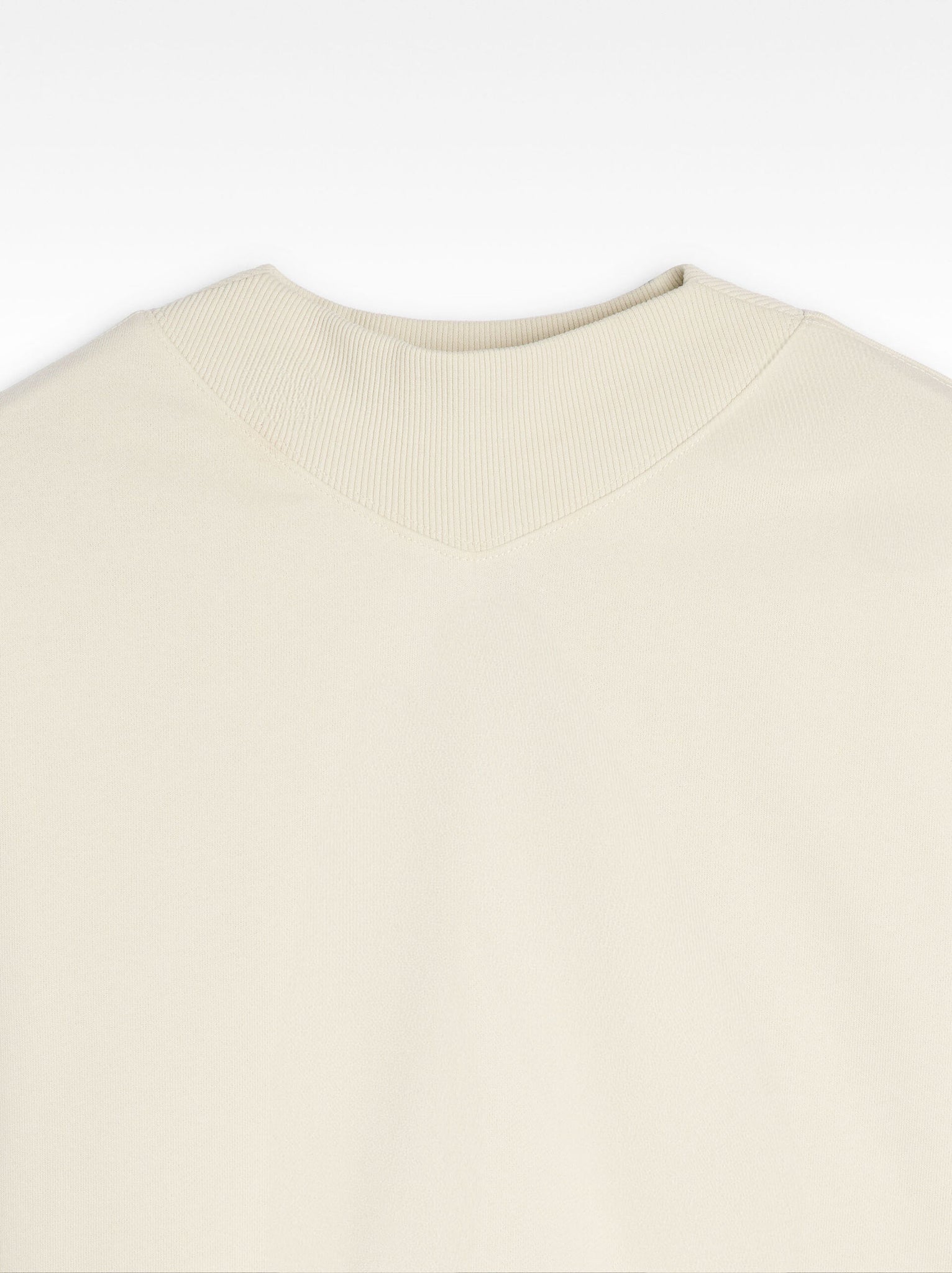 Sudadera con detalle